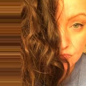 Meet your Posher, Carrie